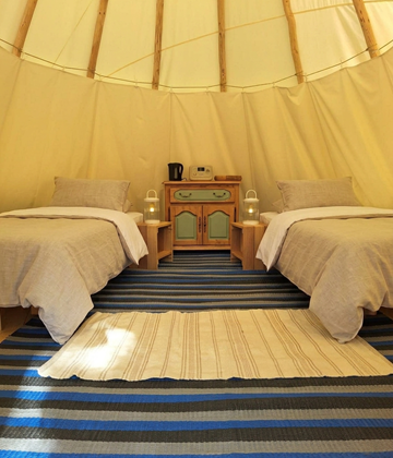 Tipis 1