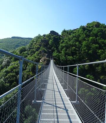 Passerelle de Mazamet ( source Selmoval, Wikimedia Commons, CC BY‑SA 4.0)