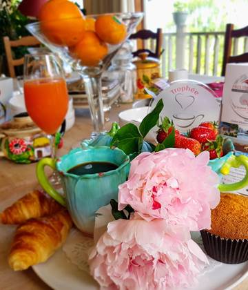 moment bonheur, le doux parfum des fleurs, se pauser au Ranch des Lacs où je suis juste moi! Bonne fête Maman.