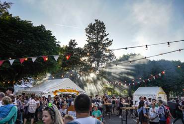La Guinguette du Mont-Dore, au pied de l'SK-PADE