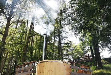 Bain norvégien jaccuzzi camping kabaneko 87