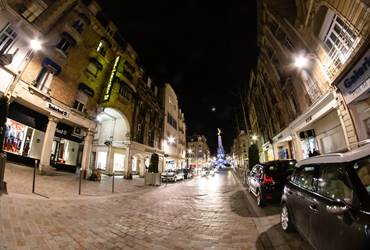 hotel-des-arcades-chambre-double-climatisation-champagne-parking-reims