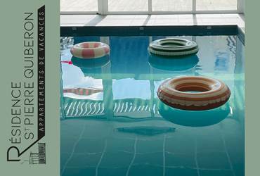 Piscine intérieure chauffée