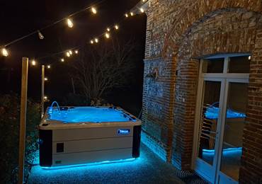 jacuzzi 2