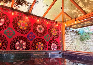 Jacuzzi exterieur privatisable