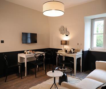 APPART HOTEL  (137)