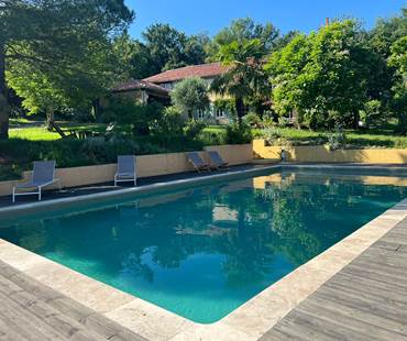 Domaine_de_Calabel©_Pouylebon_vacances_piscine_gers_camping_aire_naturelle