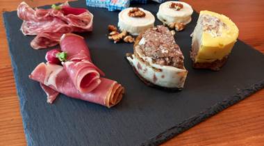 Planche de charcuterie pour 2 personnes