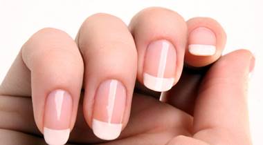 Ongles en résine ou en gel