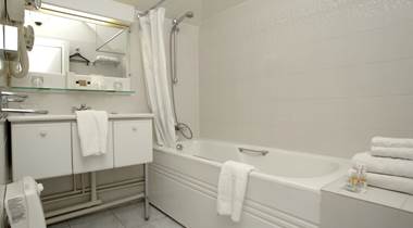Chambres et gîtes de charme - Salle de bains - Mise à disposition des serviettes de toilette