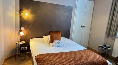 Chambre individuelle de l´hôtel de charme de Quimperlé.jpg