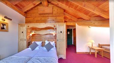 Chambre supérieure 1