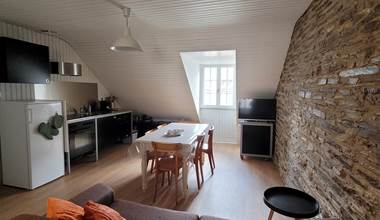 LA-BELLE-SAISON-Luchon-Location-d'appartements-Marmotte-Cuisine