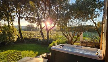 alombredelacheneraie__grand_pic_saint_loup_amoureux_jardin_spa_puech_nature_vue_vignoble.pdf