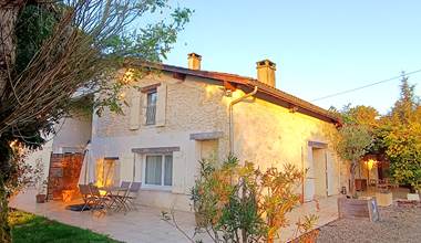 Gîtes, chambre d'hôtes et table d'hôtes gastronomique à Casteljaloux Lot et Garonne, piscine, jacuzzi et spa