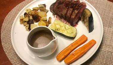 Canard à l'orange et petits légumes grillés