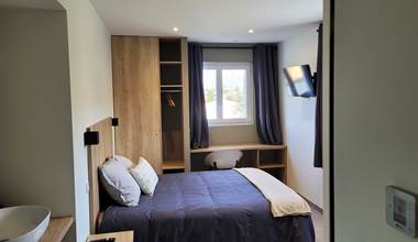 domainelatoupie-chambredhote-roussillon-oenotourisme