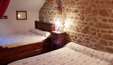 Bergeronnette Grise - chambre - Domaine de la Vergnolle