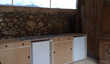 location frigo, dans cuisine d été du camping, espace partagé