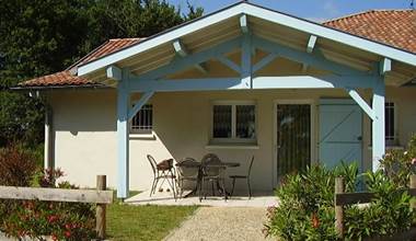 Entrée et Terrasse du gîte