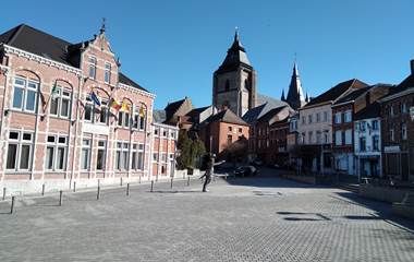 08.08.2026 - L'histoire des places publiques dans le centre-ville 1