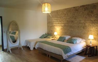chambre-hote-manoir-courbiac-piscine