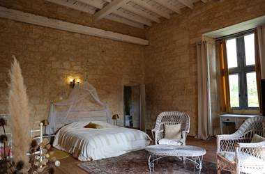 chateau-saint-chamarand-chambre-roi-table-hotes-aile-renaissance