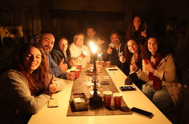 Plongez dans le mystère d'Hantise : une enquête immersive et paranormale au cœur des couloirs historiques du Château de Saint-Chamarand.