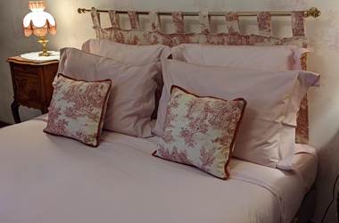 LIT ELECTRIQUE QUEEN SIZE