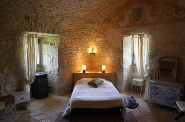 chateau-saint-chamarand-chambre-de-la-reine-table-hotes-tour-medievale