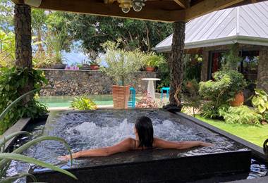 jacuzzi