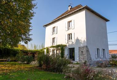 gite-groupe-famille-saint-jean-davelanne
