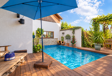 Piscine_terrasse_retouchee