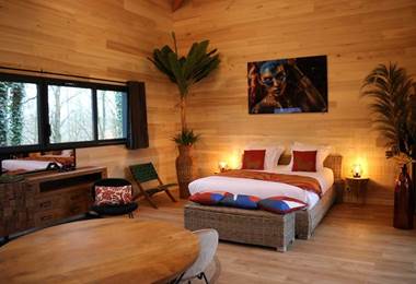 casa kubu segala & spa occitanie romantique jacuzzi  copie
