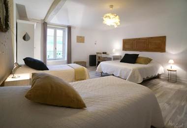 gite-chambre-famille-saint-jean-davelanne
