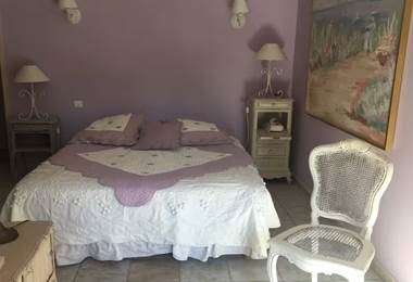 MAS-DE-FONCAUDETTE-Chambre-Double-Laviolette-La-Chambre