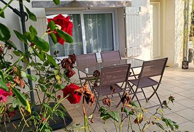 Gîtes, chambre d'hôtes et table d'hôtes gastronomique à Casteljaloux Lot et Garonne, piscine, jacuzzi et spa