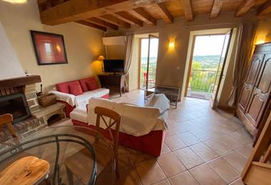 Salon avec balcon