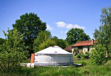 Le campement de yourtes mongoles traditionnelles