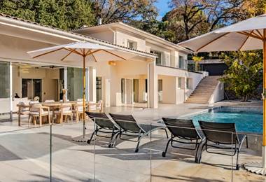 Villa 1
