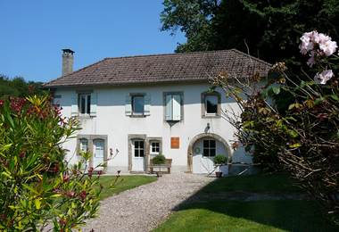 Maison independante avec jardin privatif