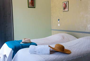 Chambre 105 Hotel Residence Les Peupliers Loriol du Comtat