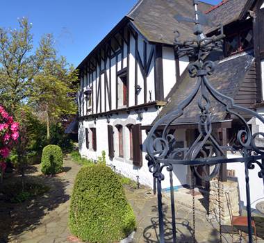 Façade Manoir