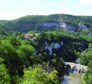Ph215-Gorges-_de_lAveyron-294x218