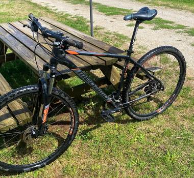Velo noir