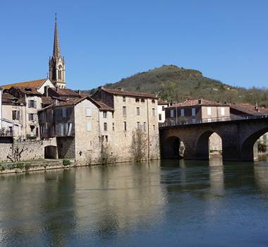 Village Saint Antonin Noble Val