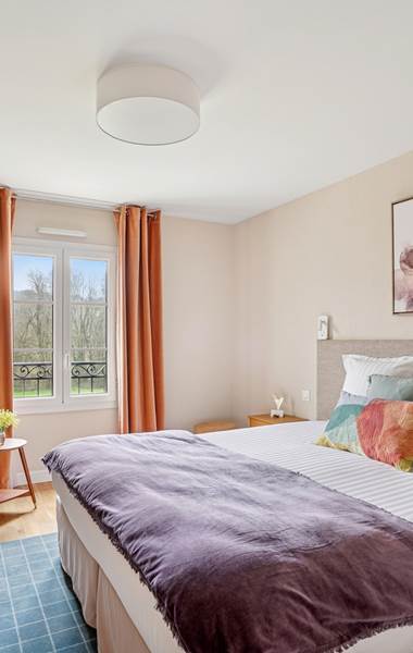 chambre-privilege-hotel-arradon-vue-jardin