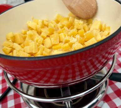 fromage dans le caquelon