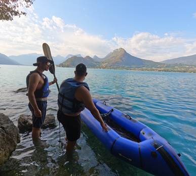 Randonnée et packraft sur le lac d'Annecy