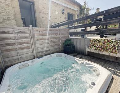 Campanule jacuzzi